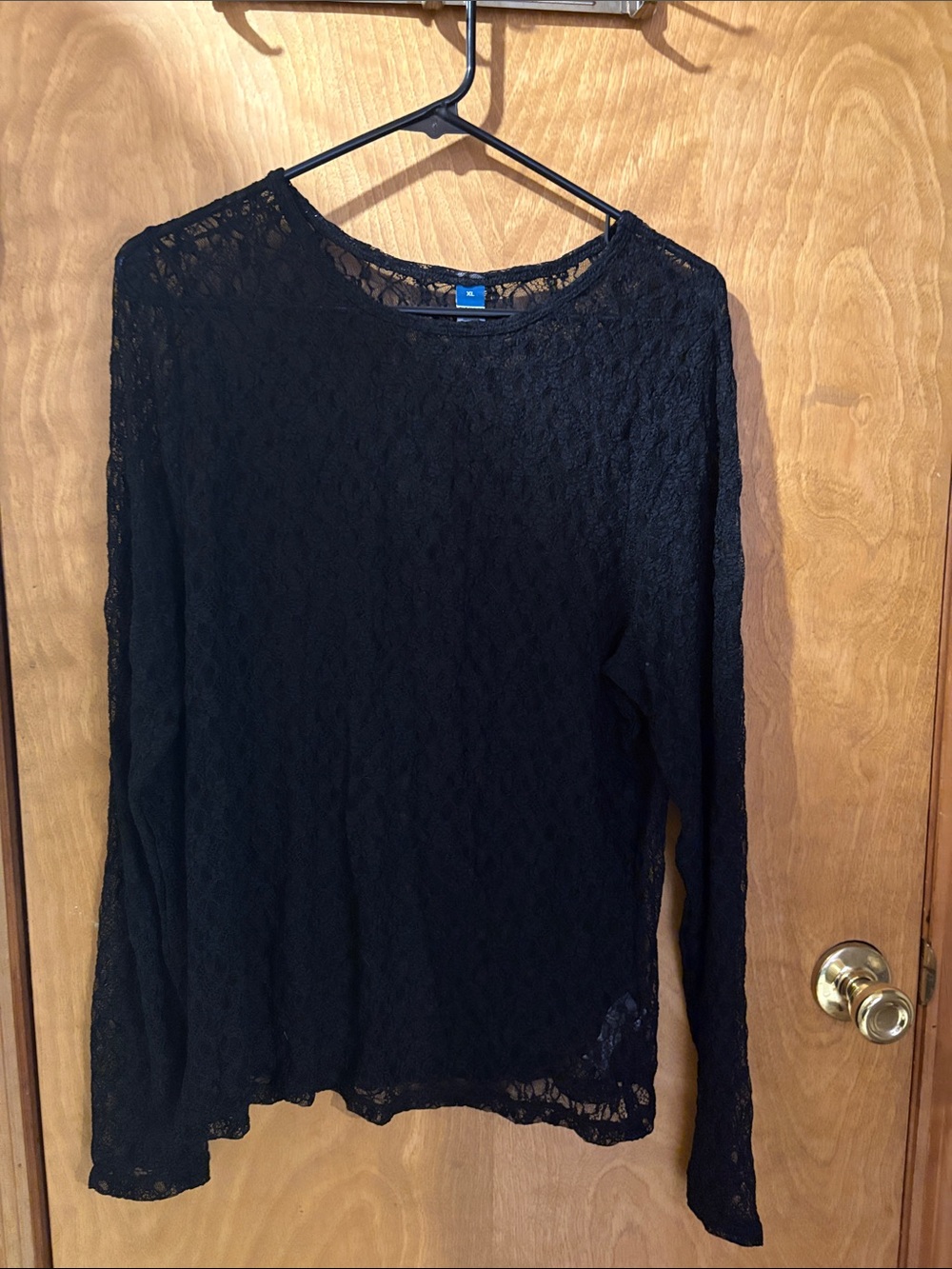 Old Navy Black Lace Long-Sleeve Top